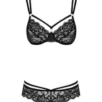 A further look at the black lace bra set