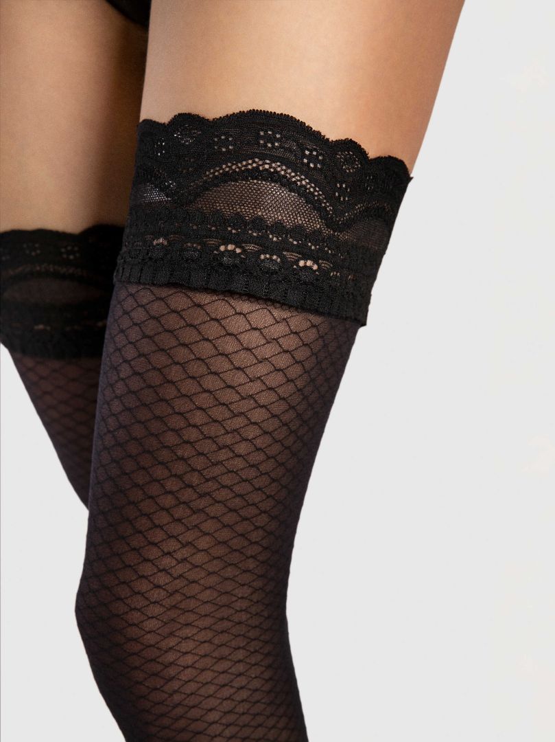 Dolcezza black 20 denier hold-up stockings with a 100% polyamide composition