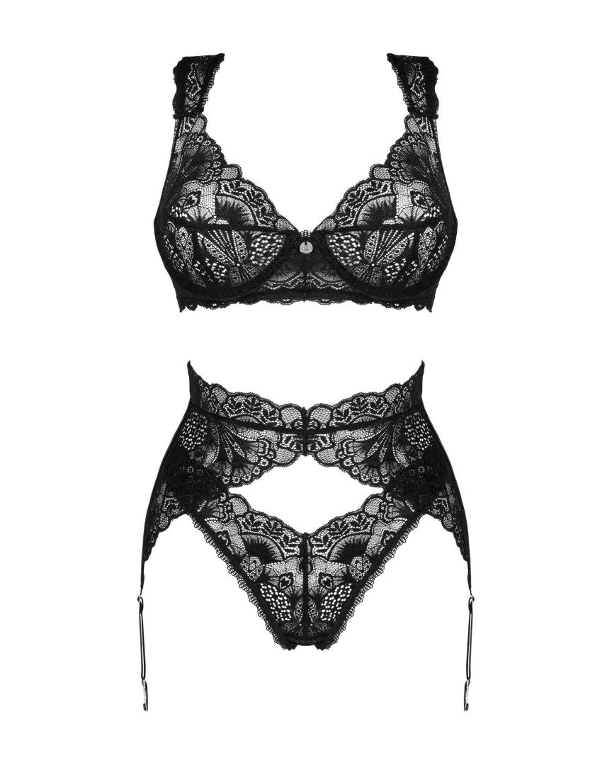 A further look at the Donna Dream black three-piece set