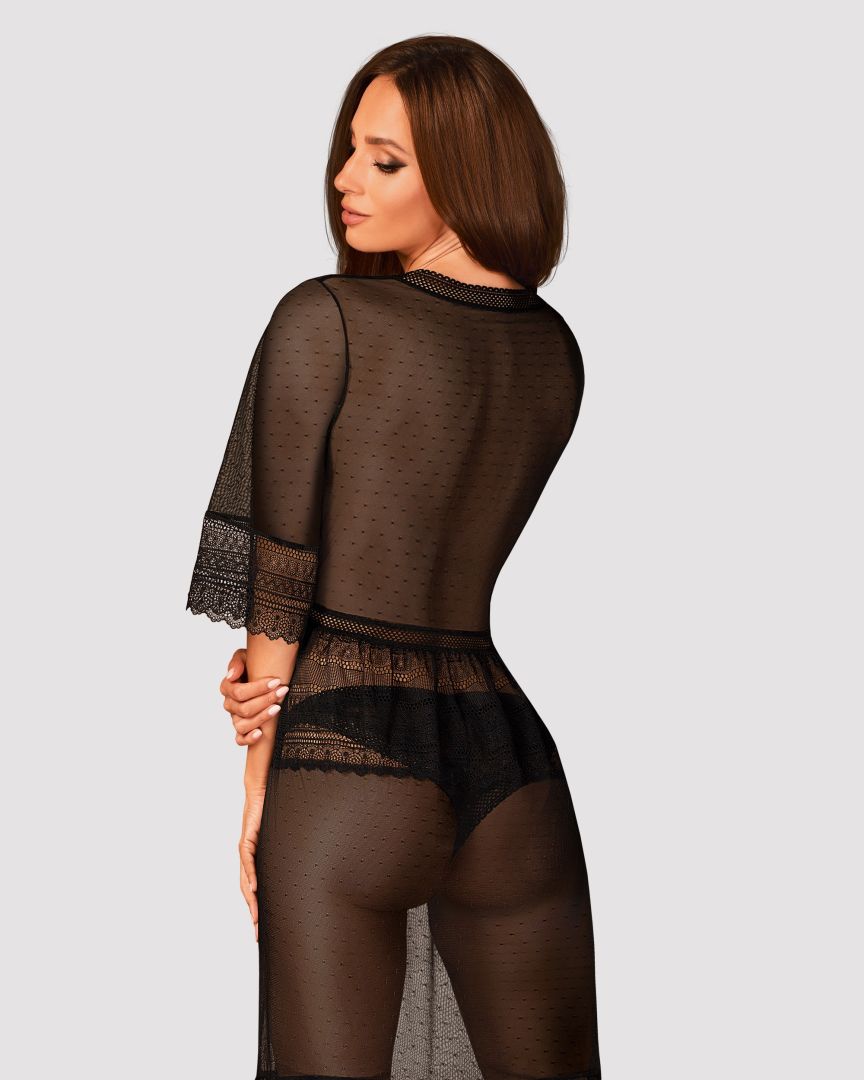 An additional view of the Estiqua black long peignoir