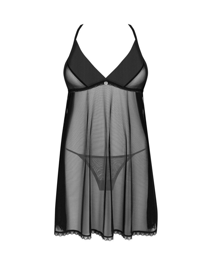 A further look at the Latinesa black babydoll and thong