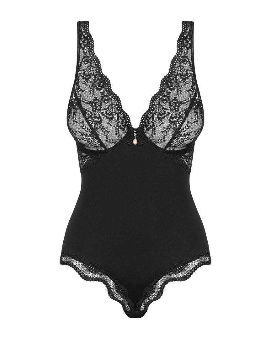 A further look at the Luvae black lace teddy
