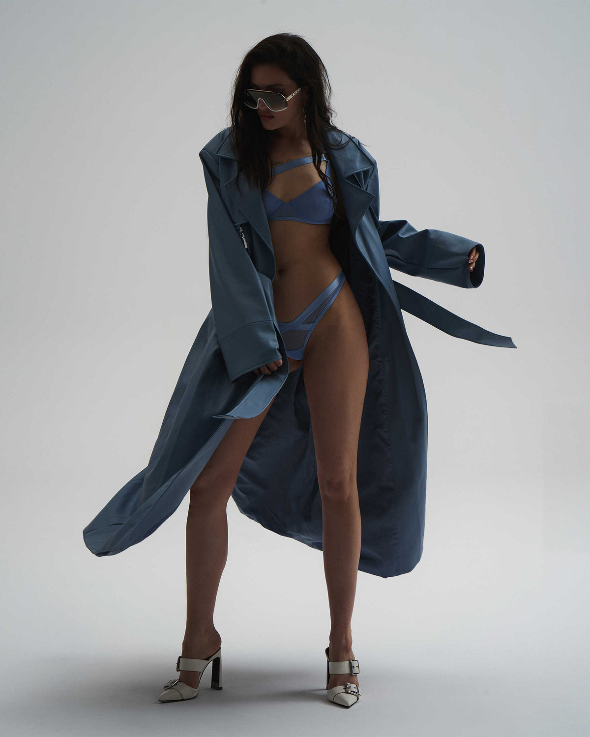 Another angle of the Shaderi blue underwired bra